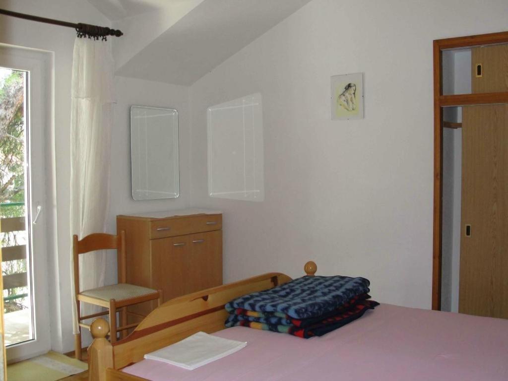 Apartments Pinija Supetar Εξωτερικό φωτογραφία